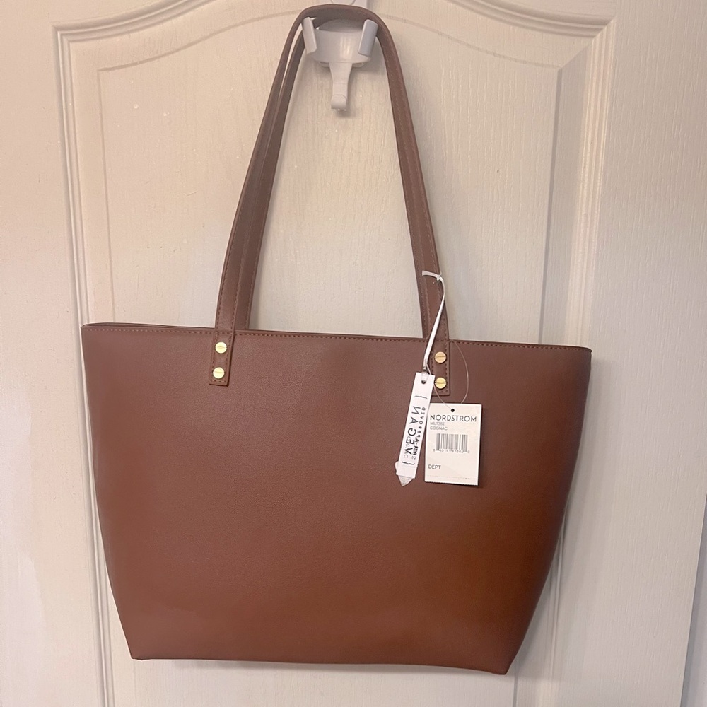 🌺❤️🌺Nordstrom Cognac Faux Leather Tote